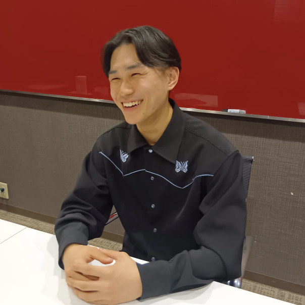 友保 健太郎